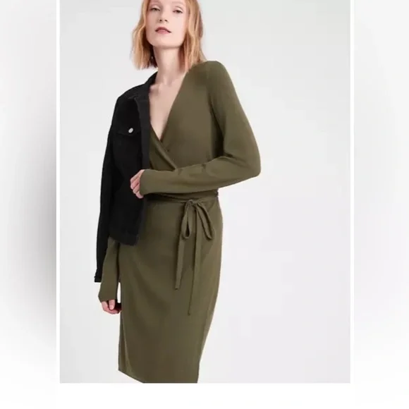 Banana Republic Dresses Banana Republic Nwot Green Wrap Dress